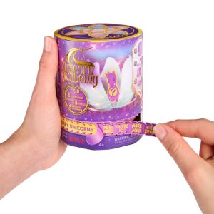 UC120201457720 UNICORN ACADEMY COLLECTIBLES ASST