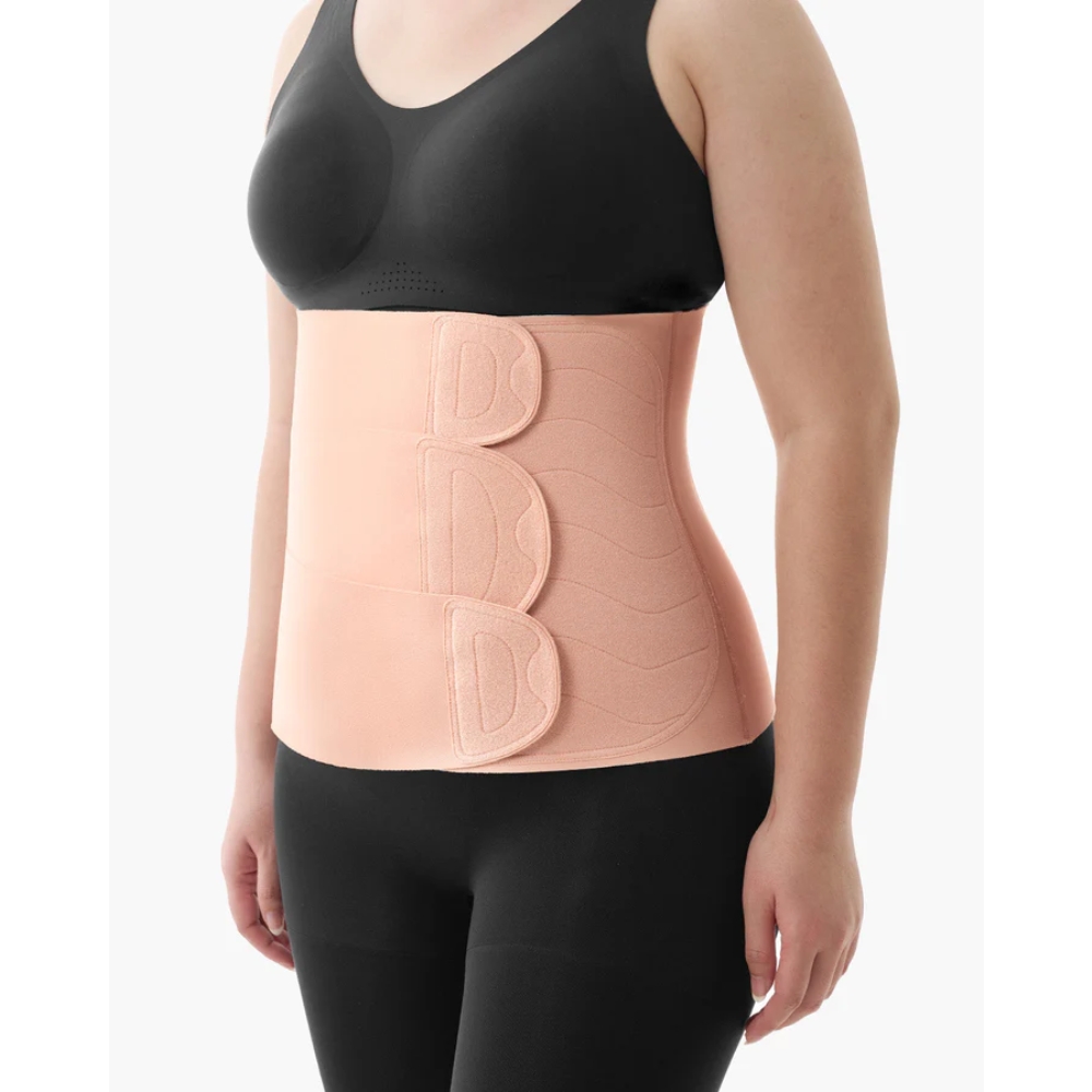 MOMCOZY ERGOWRAP POSTPARTUM BELLY WRAP - OYSTER PINK M สายรัดหน้าท้องหลังคลอด ช่วยกระชับหน้าท้อง รองรับเอว และฟื้นฟูสรีระคุณแม่หลังคลอด - Image 3