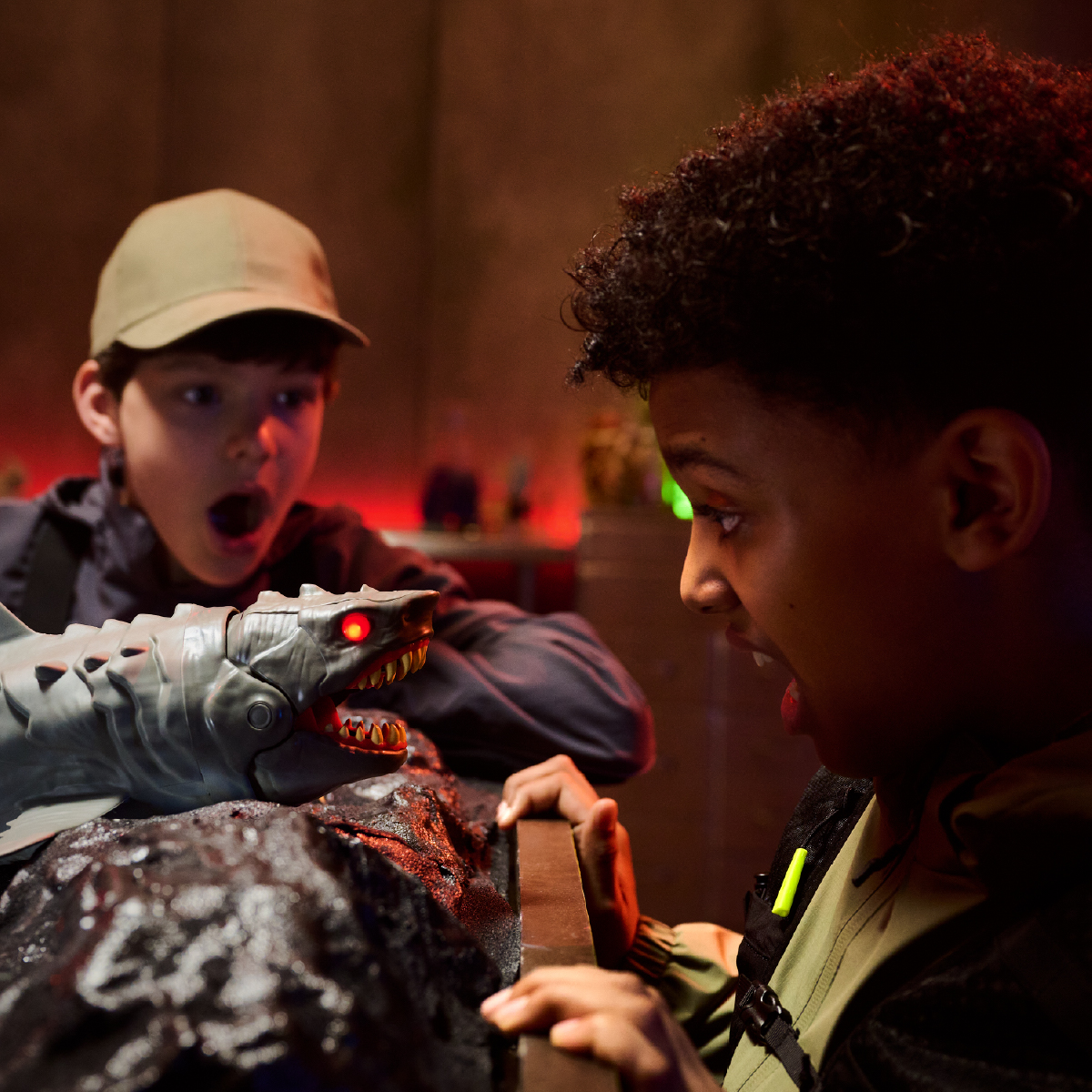 PRIMAL HATCH MEGALODON SHARK ของเล่นไข่ฟักฉลามยักษ์ - Image 12